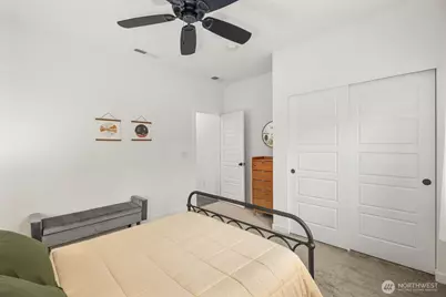 17943 123rd Street E, Bonney Lake, WA 98391 - Photo 29