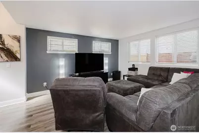 1325 SE Casandra Loop, Port Orchard, WA 98366 - Photo 5