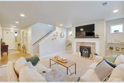 210 Fielding Street Ct E, Orting, WA 98360 - Photo 5