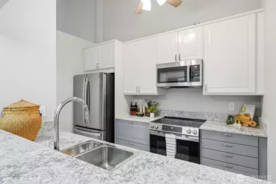 820 E Cady Rd #A304, Everett, WA 98203 - Photo 13