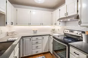 3820 NE 155th Pl, Lake Forest Park, WA 98155 - Photo 7