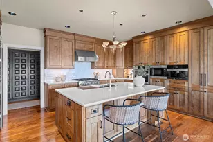 319 N 10th St, Tacoma, WA 98403 - Photo 11