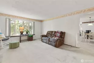 10730 Rampart Dr E, Puyallup, WA 98374 - Photo 5