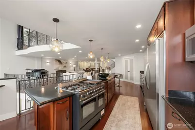 17714 SE 40th Place, Bellevue, WA 98008 - Photo 9