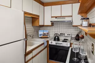 1600 43rd Ave E, Seattle, WA 98112 - Photo 21