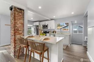 6058 6th Ave NE, Seattle, WA 98115 - Photo 11