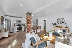 6058 6th Ave NE, Seattle, WA 98115 - Photo 3