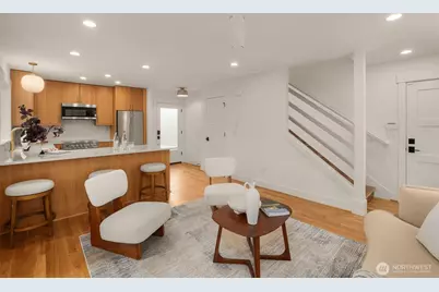 2846 35th Avenue W, Seattle, WA 98199 - Photo 9