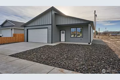 721 S Aster Street, Soap Lake, WA 98851 - Photo 3