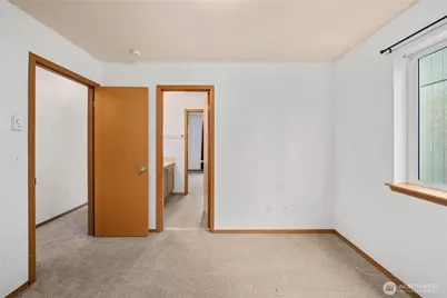 10806 Park Avenue S, Tacoma, WA 98444 - Photo 17