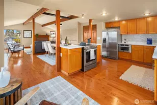 902 7th Ave S, Edmonds, WA 98020 - Photo 11