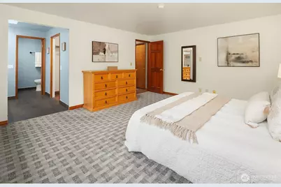 902 7th Avenue S, Edmonds, WA 98020 - Photo 25