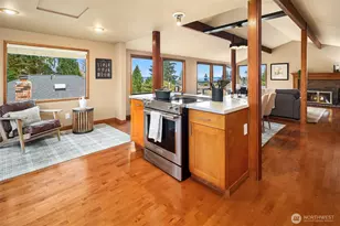 902 7th Ave S, Edmonds, WA 98020 - Photo 15