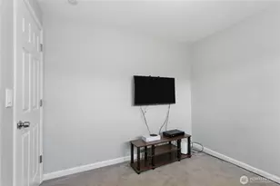 24532 35th Pl S, Kent, WA 98032 - Photo 17