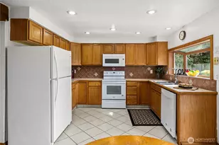 737 3rd Ave NE, Pacific, WA 98047 - Photo 11