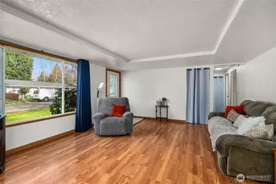 737 3rd Avenue NE, Pacific, WA 98047 - Photo 9