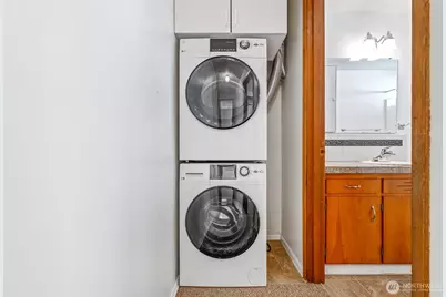 633 W Emerson Street, Seattle, WA 98119 - Photo 25