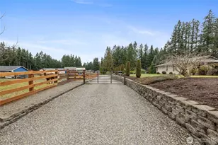 6805 246th St E, Graham, WA 98338 - Photo 29