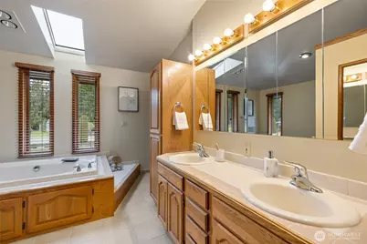 6805 246th Street E, Graham, WA 98338 - Photo 21