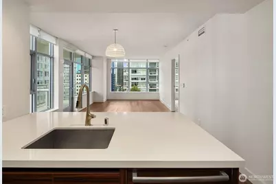583 Battery Street #1202N, Seattle, WA 98121 - Photo 13