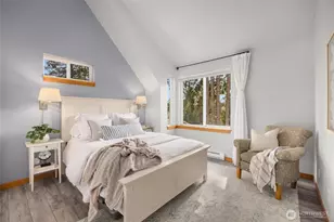 325 Winslow Way W, Bainbridge Island, WA 98110 - Photo 13