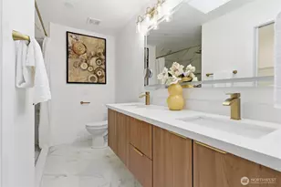 8828 NE 152nd St, Kenmore, WA 98028 - Photo 23