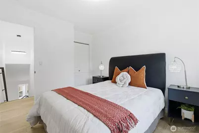 8828 NE 152nd Street, Kenmore, WA 98028 - Photo 25