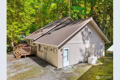 7036 Rainier Way, Glacier, WA 98244 - Photo 27