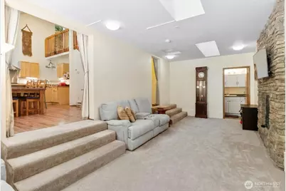 7036 Rainier Way, Glacier, WA 98244 - Photo 13