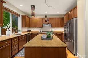 12612 Eagles Nest Dr, Mukilteo, WA 98275 - Photo 7