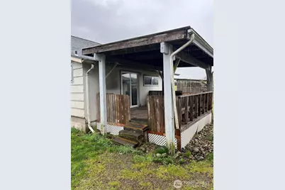 206 Van Buren, Centralia, WA 98531 - Photo 5