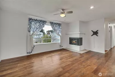 4202 222nd Street E, Spanaway, WA 98387 - Photo 3