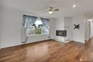 4202 222nd St E, Spanaway, WA 98387 - Photo 3