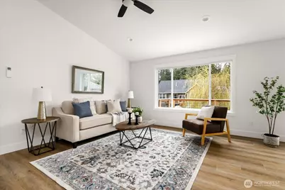 4817 Lawrence Avenue, Freeland, WA 98249 - Photo 7