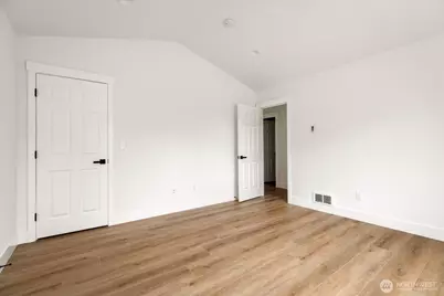 4817 Lawrence Avenue, Freeland, WA 98249 - Photo 27