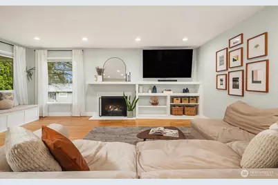 4711 Castle Lane, Everett, WA 98203 - Photo 5