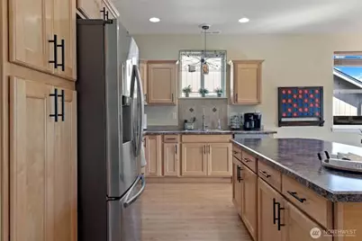 2500 Redwood Avenue, Longview, WA 98632 - Photo 9