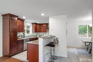 6107 S Fountain St, Seattle, WA 98178 - Photo 9