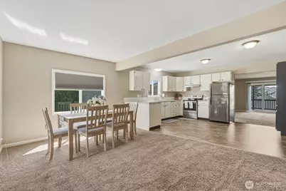 3805 Pacific Way, Longview, WA 98632 - Photo 9