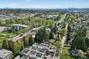 10354 Wallingford Ave N, Seattle, WA 98133 - Photo 27