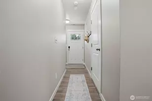 7225 E Last Refuge Way, Port Orchard, WA 98366 - Photo 3