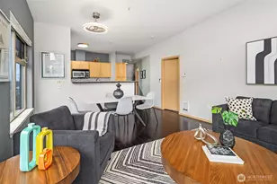 425 23rd Ave S, Seattle, WA 98144 - Photo 3