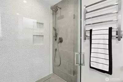 4440 137th Avenue SE, Bellevue, WA 98006 - Photo 17