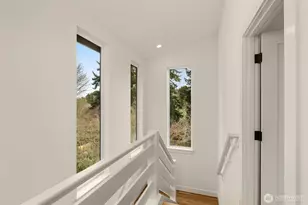 2844 35th Ave W, Seattle, WA 98199 - Photo 17