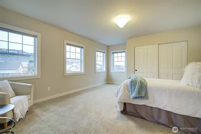 10705 176th Avenue E, Bonney Lake, WA 98391 - Photo 31