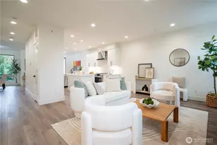 19727 27th Pl W, Lynnwood, WA 98036 - Photo 9