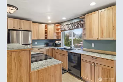 304 5th Avenue NW, Algona, WA 98001 - Photo 9