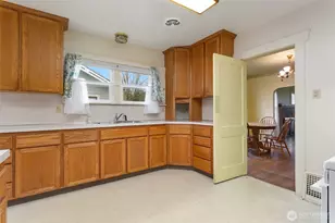 3109 N 19th St, Tacoma, WA 98406 - Photo 7