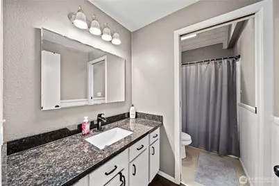 6019 Alameda Ave W, University Place, WA 98467 - Photo 15