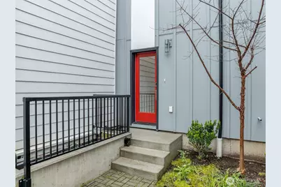 7118 Beacon Avenue S #B, Seattle, WA 98108 - Photo 3